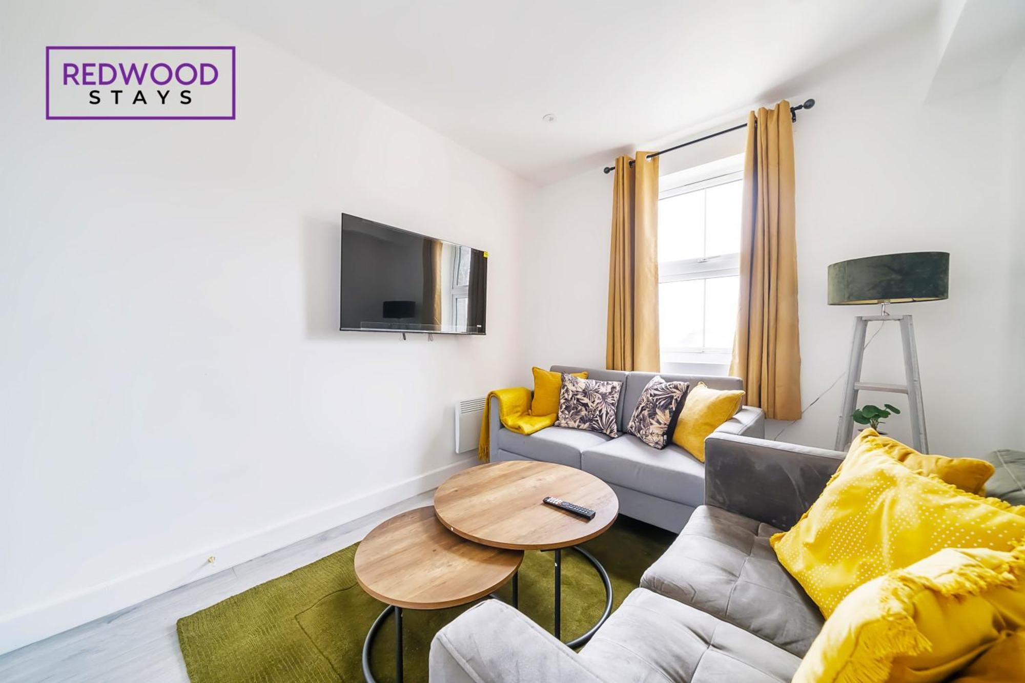 Brand New, 2 Bed 1 Bath, Modern Town Center Apartment, Free Wifi & Netflix By Redwood Stays Aldershot Esterno foto